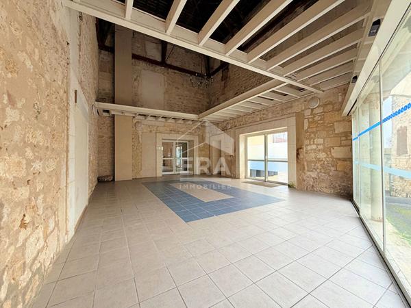 Immeuble Roullet Saint Estephe 16 pièce(s) 550 m2