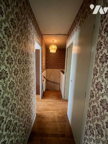 A vendre Maison - Le Puy Notre Dame- 4 chambres.