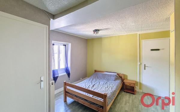 Maison à vendre    5 pièces • 175 m2 Igé