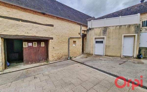 Maison à vendre    5 pièces • 175 m2 Igé