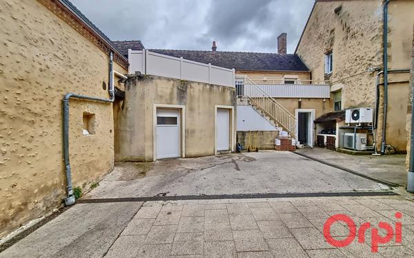 Maison à vendre    5 pièces • 175 m2 Igé