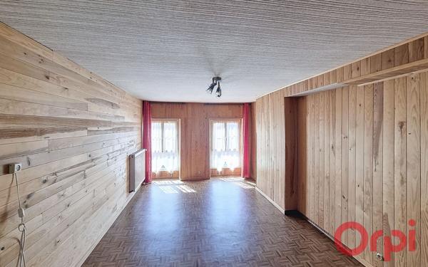 Maison à vendre    5 pièces • 175 m2 Igé