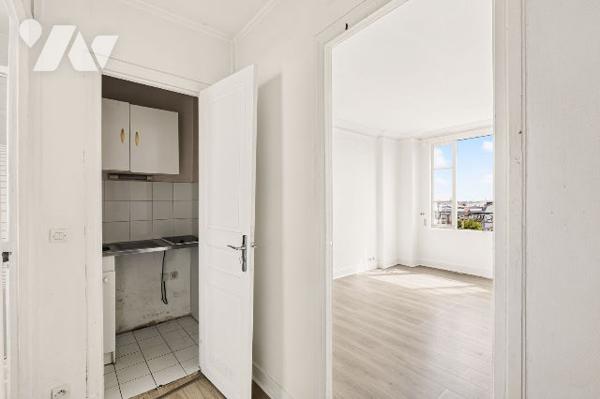 Studio de 22m² au dernier étage avec vue dégagée