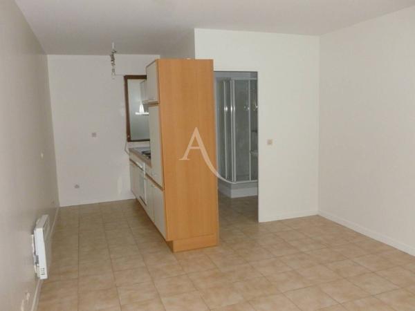 Appartement Pontault-combault 1 pièce(s) 24,5 m2
