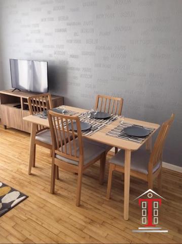 Chambre meublée en colocation