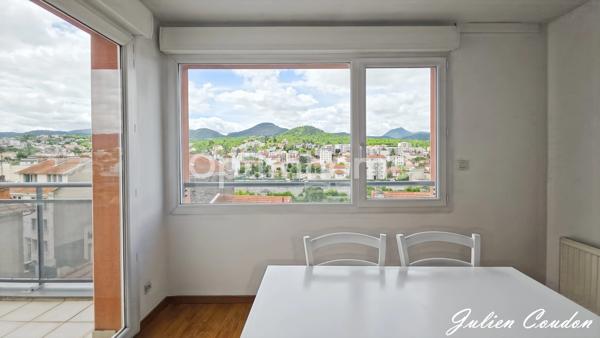 T3 5ème étage – Vue montagne & balcon – Centre Clermont-Ferrand – DPE C
