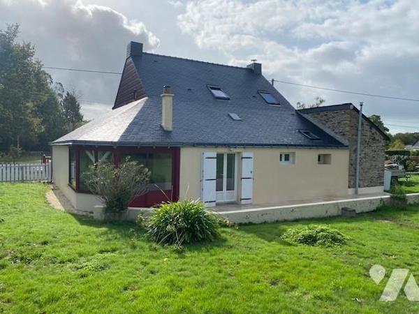 Maison en pierre au calme