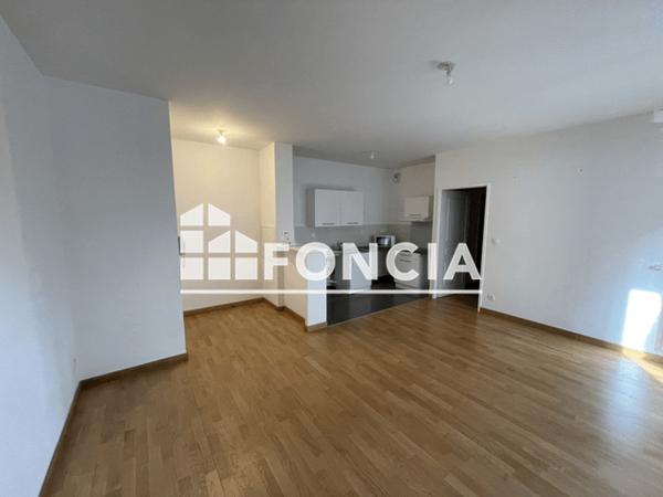 Location Appartement 2 pièces 41.37 m² - 3 RUE PIPER Reims 51100