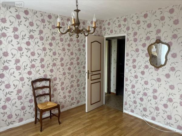 Maison à vendre à Dole dans le Jura (39100), ref : 1984