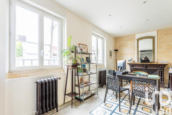 Maison à vendre 9 pièces 305 m² Mérignac