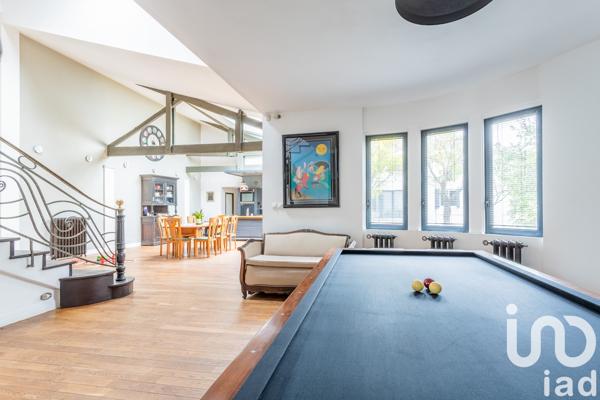 Maison à vendre 9 pièces 305 m² Mérignac