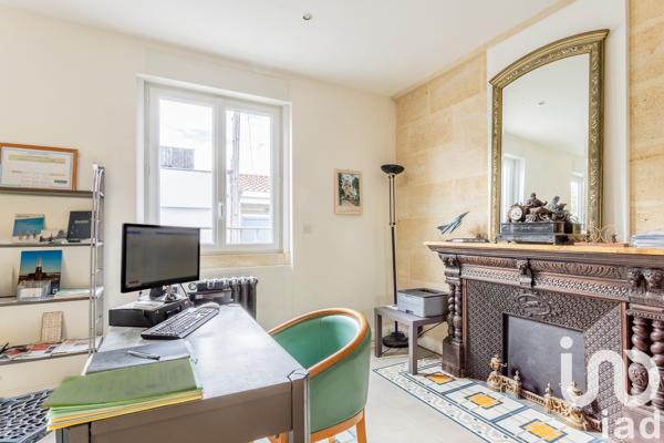 Maison à vendre 9 pièces 305 m² Mérignac