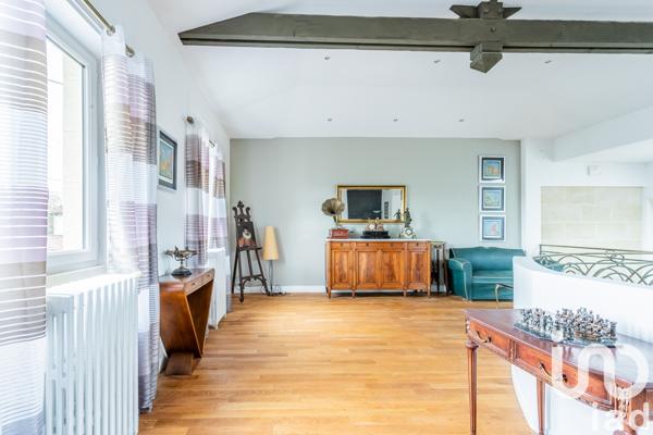 Maison à vendre 9 pièces 305 m² Mérignac