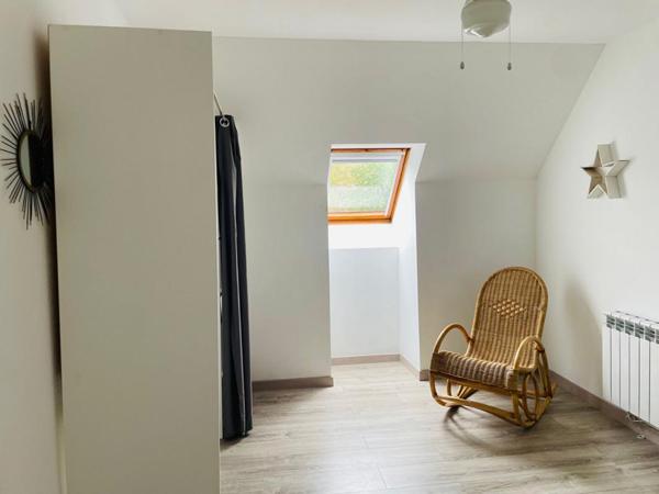 Maison 4 pièces 100 m2, garage, grenier, dépendance