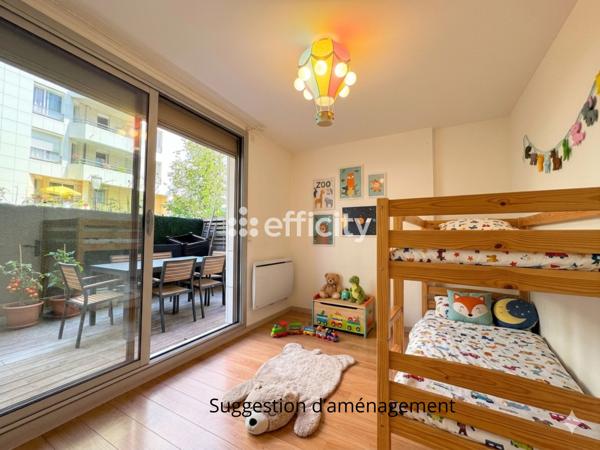 Appartement
         4 pièces
        - 85 m² Bien prestige 719 000 € *