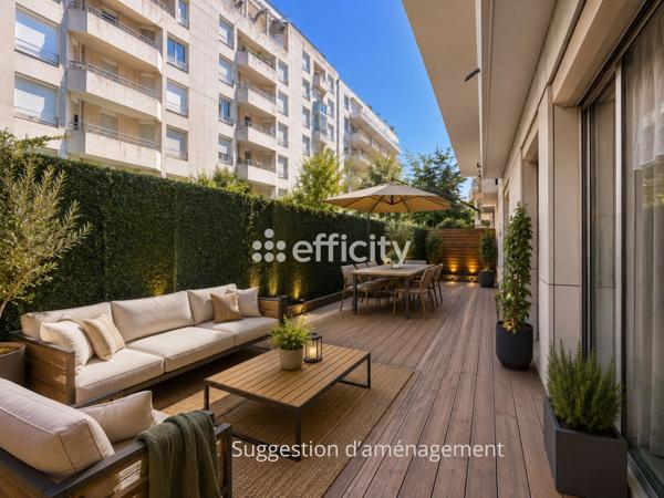 Appartement
         4 pièces
        - 85 m² Bien prestige 719 000 € *