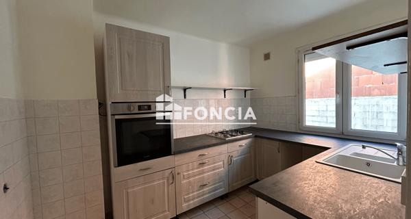 Location Maison 5 pièces 77.18 m² - Rambouillet 78120