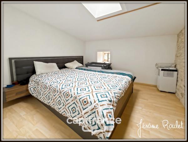 Appartement loué à vendre 4 pièces 2 chambres NEUVILLE DE POITOU (86)