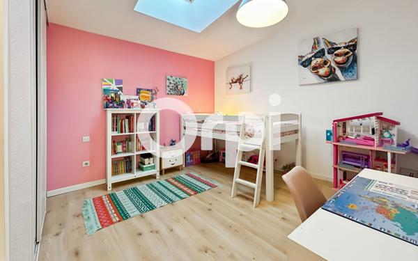 Appartement à vendre    5 pièces • 140 m2 Fabrègues