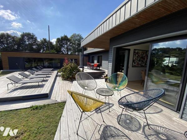 Maison d'architecte avec piscine 