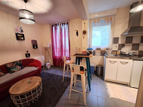 Appartement à vendre à Quimper dans le Finistère (29000), ref : 001/1623   
Centre Ville