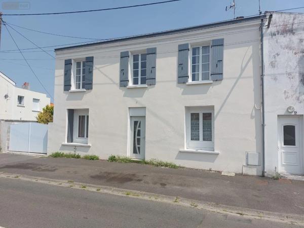 Achat - Maison | Maison de ville Surgères 17700 5 pièces 140 m 2 419 m 2