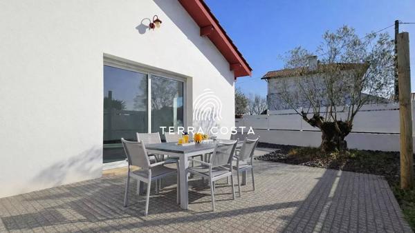 Maison 2010 plain-pied – Ocean et foret a pied