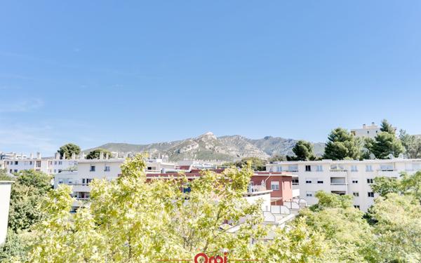 Appartement à vendre    3 pièces • 65 m2 Marseille 10
