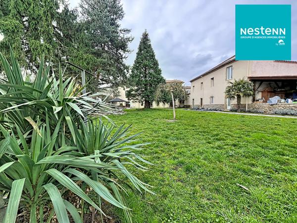 Maison 173 m² - Montbrison - terrain arboré 1830 m² environ - tommettes - poutres à la française