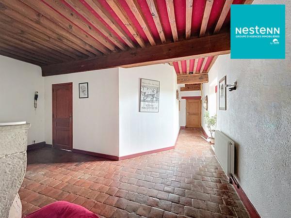 Maison 173 m² - Montbrison - terrain arboré 1830 m² environ - tommettes - poutres à la française