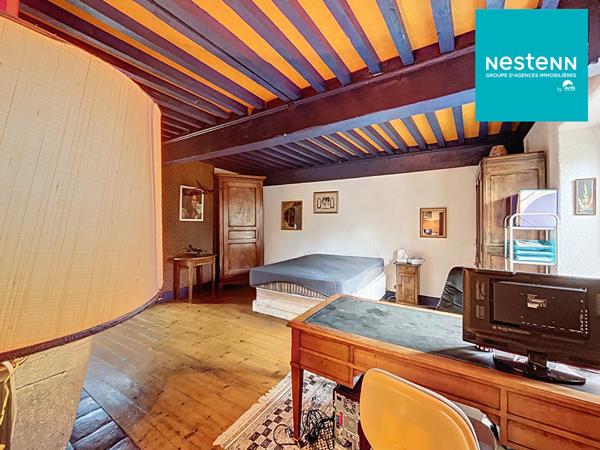 Maison 173 m² - Montbrison - terrain arboré 1830 m² environ - tommettes - poutres à la française