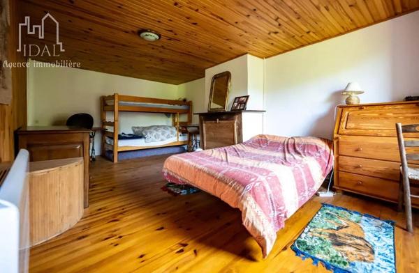 Vente Maison de village 5 pièces 122 m2 à Saint-Laurent-d'Olt