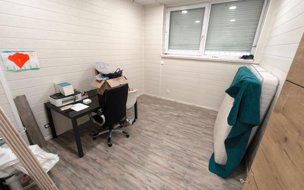 Immeuble à vendre    6 pièces • 293 m2 Alès