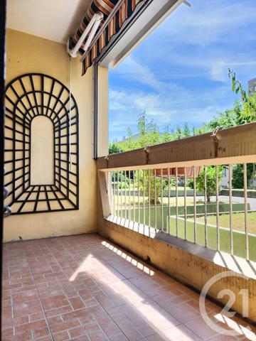 Appartement F3 à vendre  3 pièces - 68,75 m2 LYON - 69003