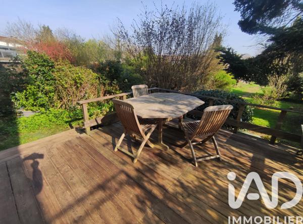 Maison à vendre 8 pièces 211 m² Magny-les-Hameaux