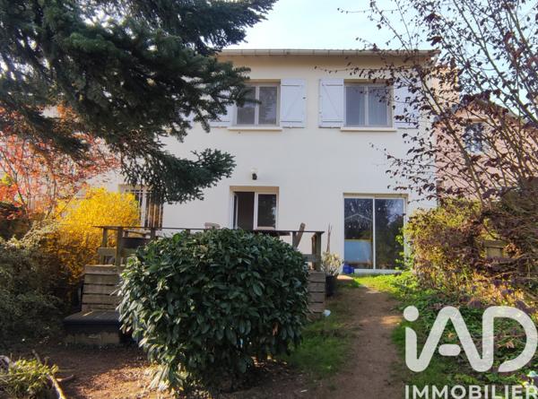 Maison à vendre 8 pièces 211 m² Magny-les-Hameaux