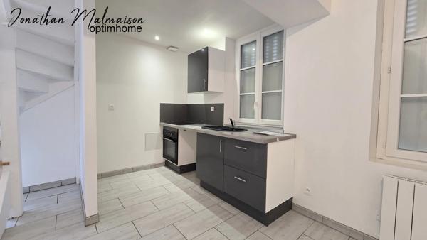 GROS POTENTIEL – Ensemble immobilier – Centre-ville de L’Aigle