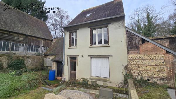 GROS POTENTIEL – Ensemble immobilier – Centre-ville de L’Aigle