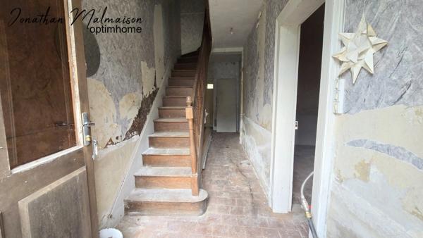 GROS POTENTIEL – Ensemble immobilier – Centre-ville de L’Aigle