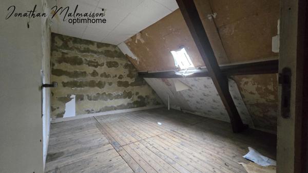 GROS POTENTIEL – Ensemble immobilier – Centre-ville de L’Aigle