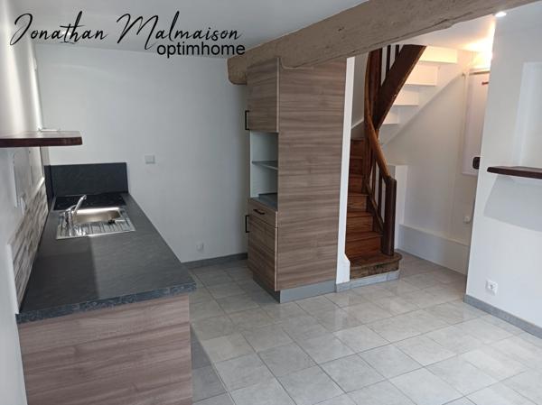 GROS POTENTIEL – Ensemble immobilier – Centre-ville de L’Aigle