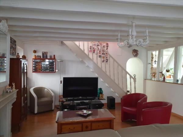 Maison individuelle à vendre à Saint-Martin-d'Ablois dans la Marne (51530), ref : 51025-1091986
