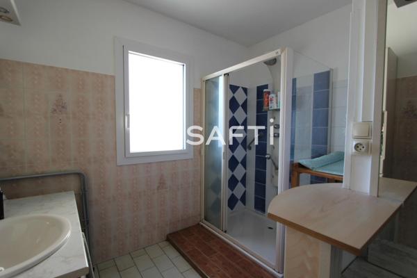 MAISON DE PLAIN PIED AVEC TERRAIN