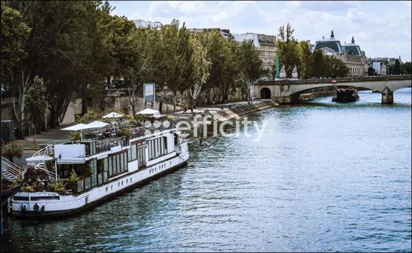 Bureau 8 pièces - 240 m²