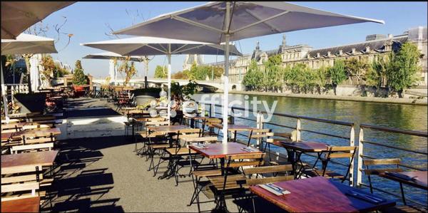 Bureau 8 pièces - 240 m²