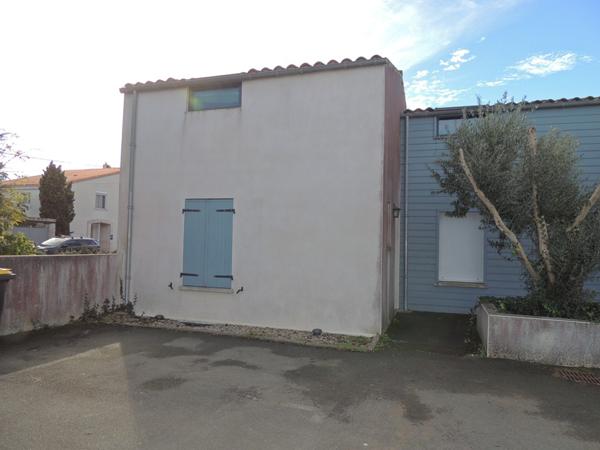 Maison  3 pièce(s)  2 chambre(s)  53 m²