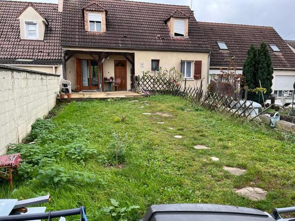 MEAUX Maison 5 chambres avec sous-sol total et garage et jardin