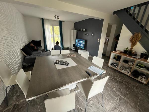 MEAUX Maison 5 chambres avec sous-sol total et garage et jardin