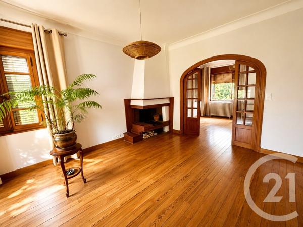 Maison à vendre  5 pièces - 135 m 2   PAU  - 64