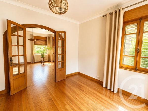 Maison à vendre  5 pièces - 135 m 2   PAU  - 64